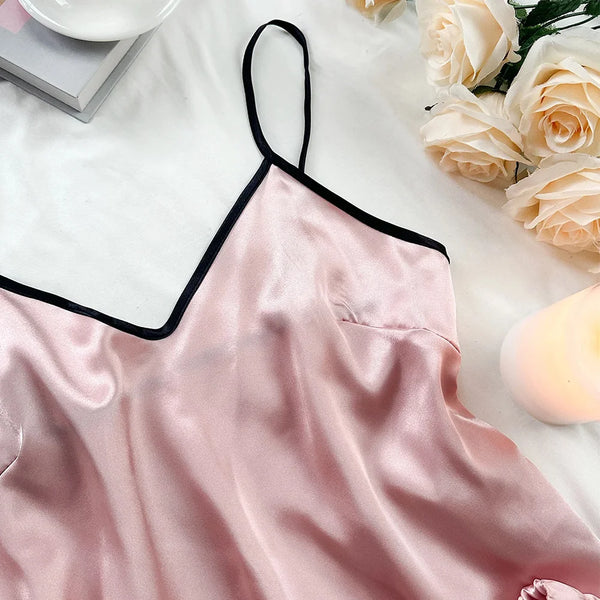 Women’s Smooth Satin Pijama Set – Elegant Comfort at Home