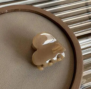 Elegant Heart-Shaped Hair Claw Clip