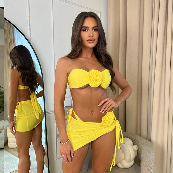 Turn Heads This Summer with the Ultimate Floral Lace-Up Bikini Set!